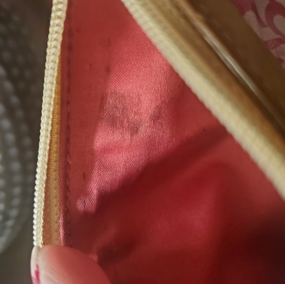 COACH Signature C Pink and White Wristlet Clutch. - Picture 7 of 12